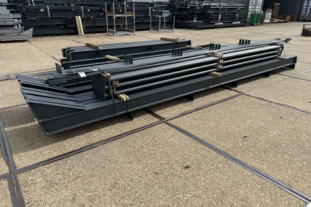 13.00 x 35.00m (455m²)